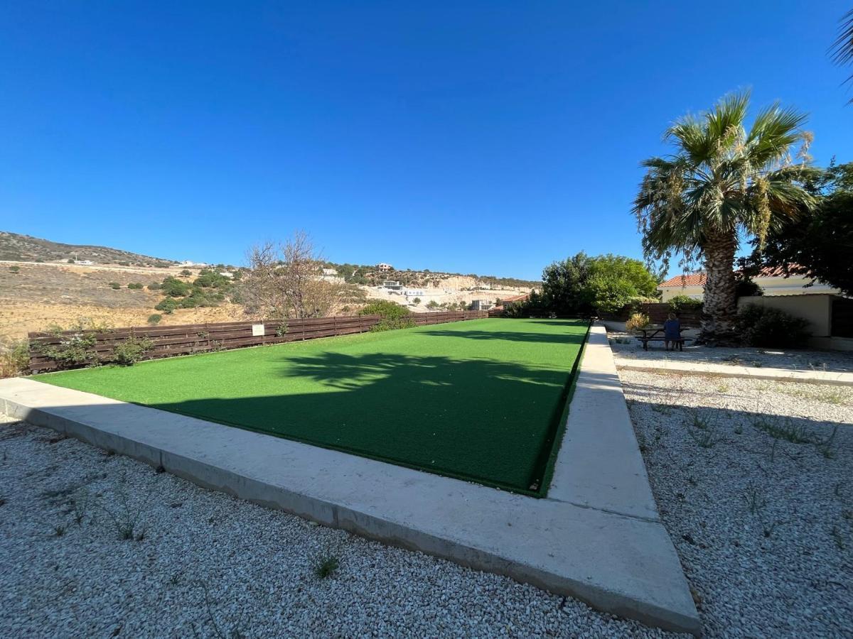 Beautiful 2 Bed Apartment In Peyia Valley, Paphos Exteriör bild
