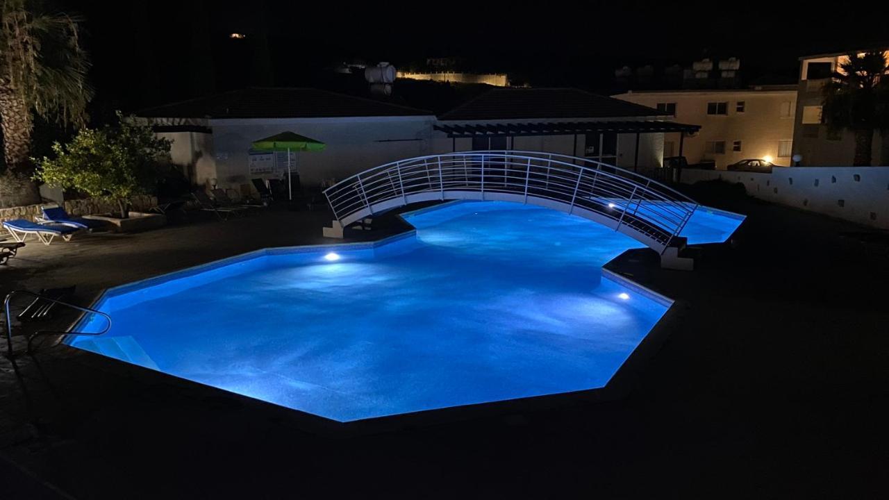 Beautiful 2 Bed Apartment In Peyia Valley, Paphos Exteriör bild
