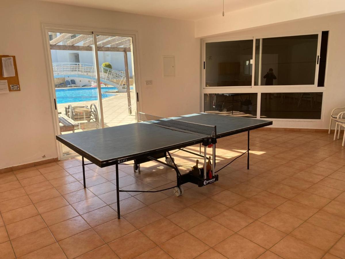 Beautiful 2 Bed Apartment In Peyia Valley, Paphos Exteriör bild